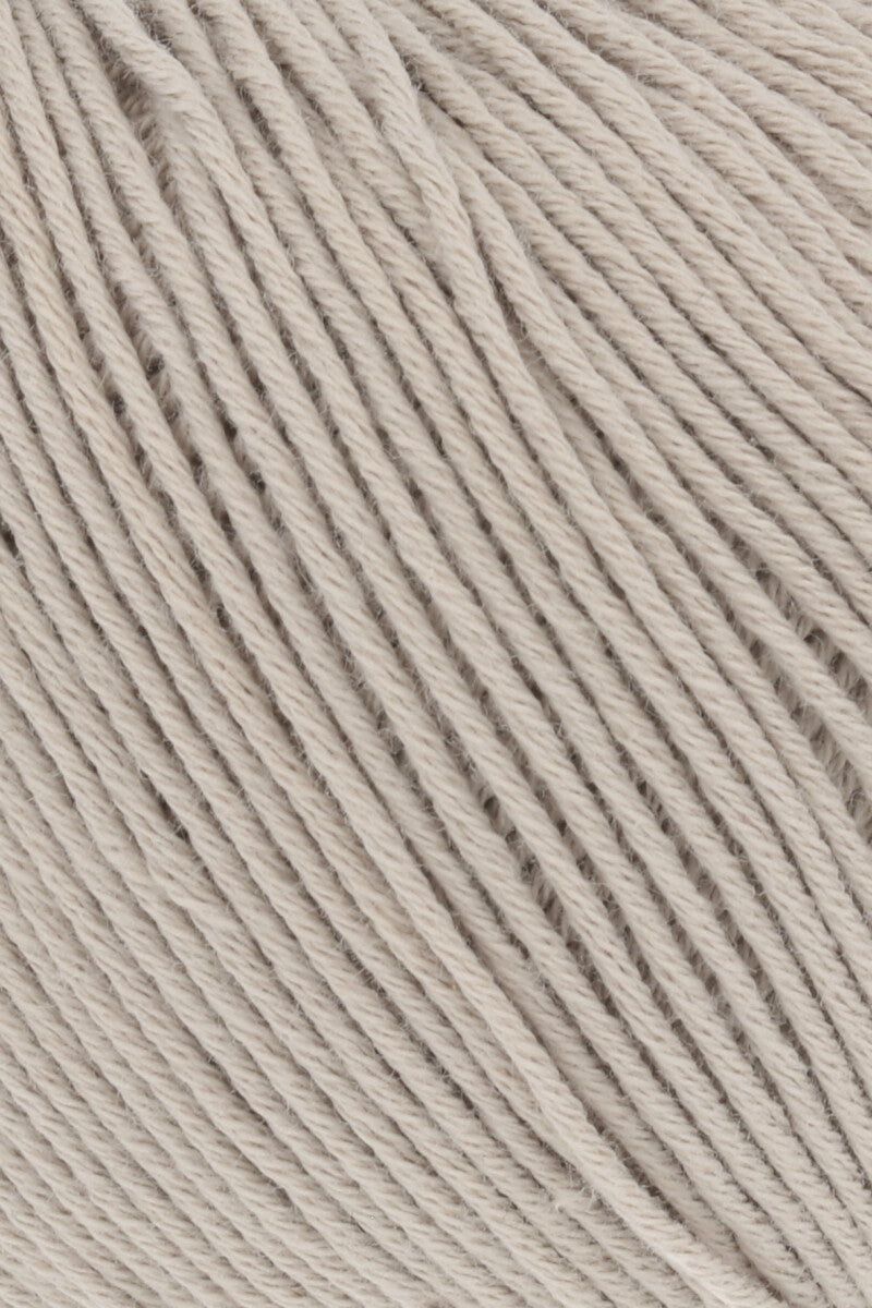 Lang Yarns Baby Cotton – 50g / 180m – Beige (0126) – detail
