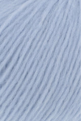 Lang Yarns Promise – 100g / 260m – Light Blue (0021) – detail
