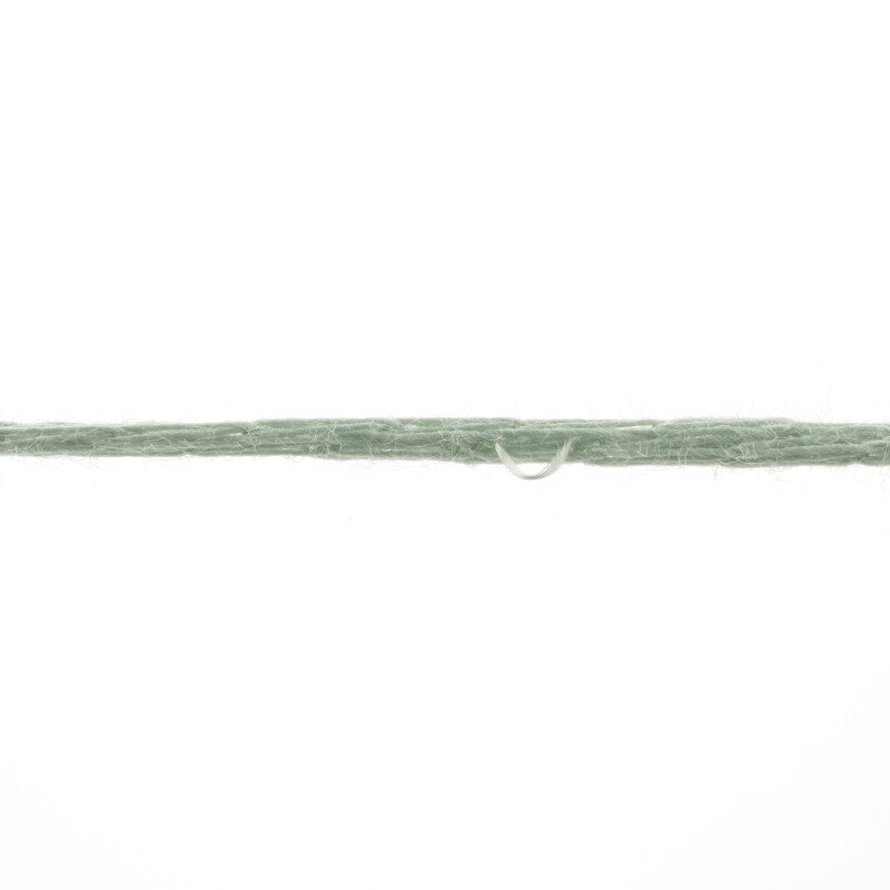 Lang Yarns Belle – 50g / 190m – Jade (0074) – yarn texture