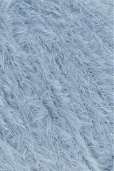 Lang Yarns Velvet – 50g / 170m – Light Blue (0021) – detail