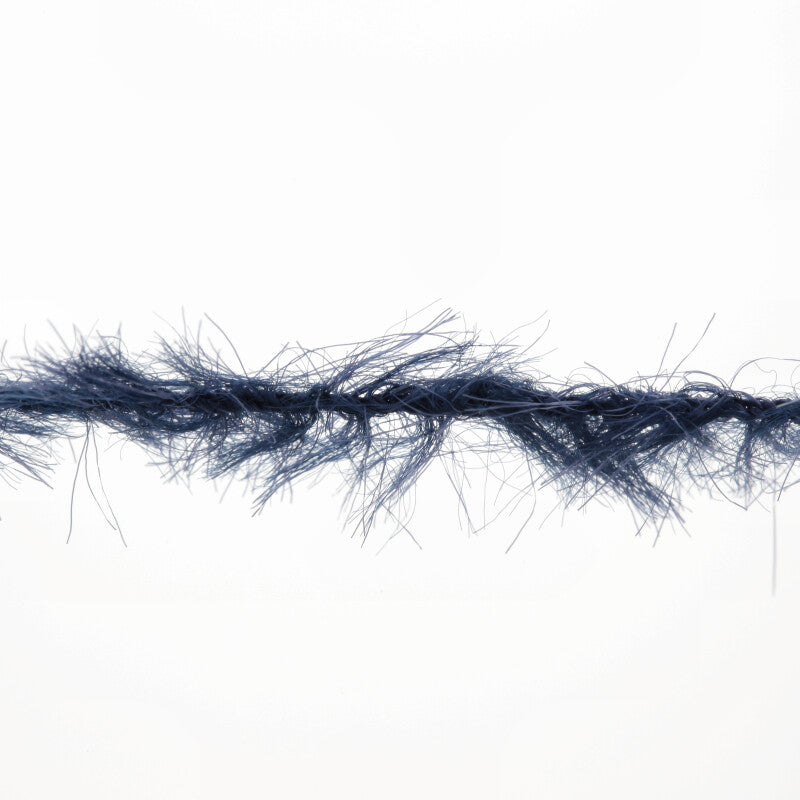 Lang Yarns Velvet – 50g / 170m – Navy (0025) – yarn texture