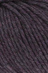 Lang Yarns Merino+ – 50g / 90m – Eggplant Mélange (0380) – detail