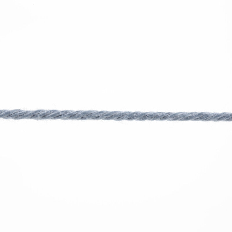 Lang Yarns Quattro – 50g / 120m – Light Jeans (0033) – yarn texture