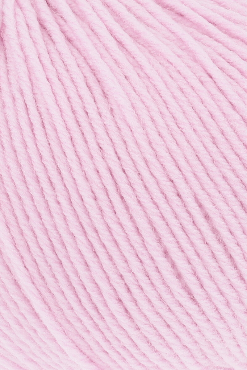 Lang Yarns Merino 150 Yarn, 150m / 50g – Rose (0009), yarn texture