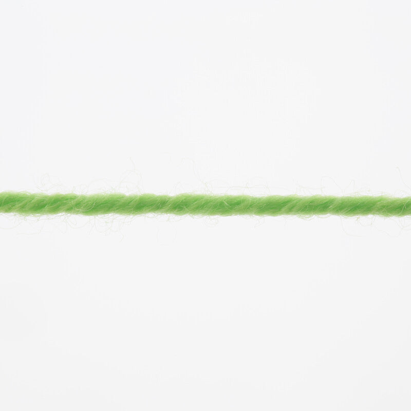 Lang Yarns Merino 150 Yarn, 150m / 50g – Lime (0044), yarn strand