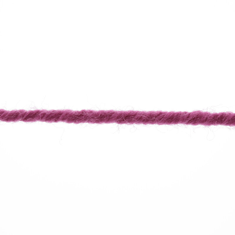Lang Yarns Merino 150 Yarn, 150m / 50g – Berry (0166), yarn strand