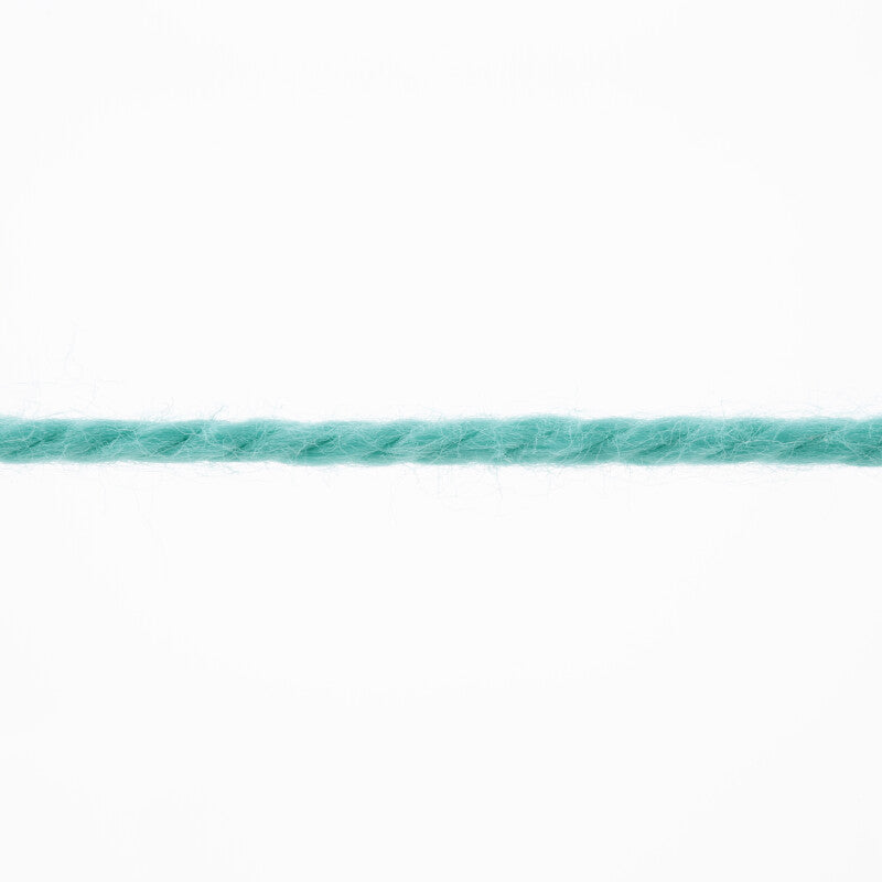 Lang Yarns Tissa – 50g / 80m – Turquoise (0073) – yarn texture