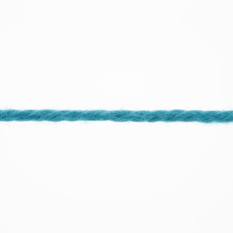 Lang Yarns Tissa – 50g / 80m – Dark Turquoise (0088) – yarn texture