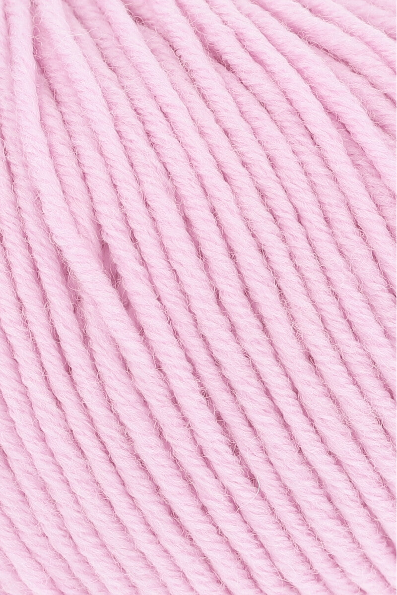 Lang Yarns Merino 120 Yarn, 120m / 50g – Rose (0009), yarn texture