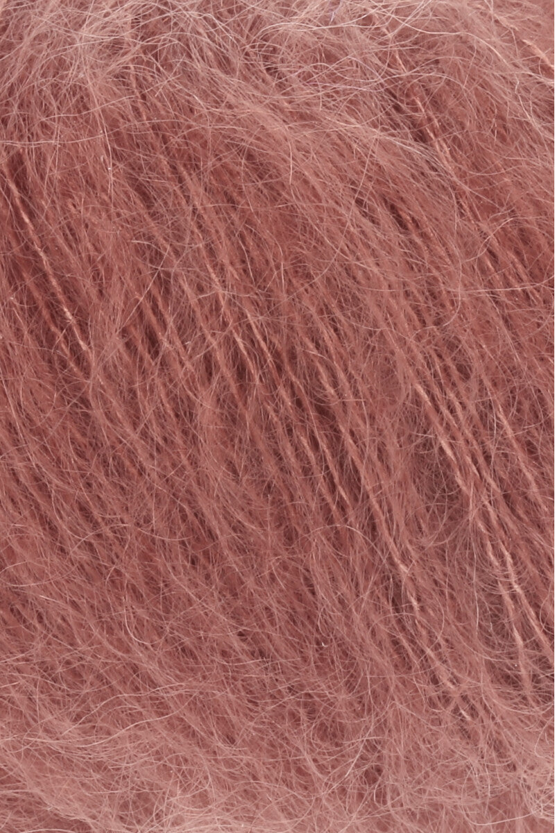 Lang Yarns Mohair Luxe Yarn, 175m / 25g – Brick (0087), yarn texture