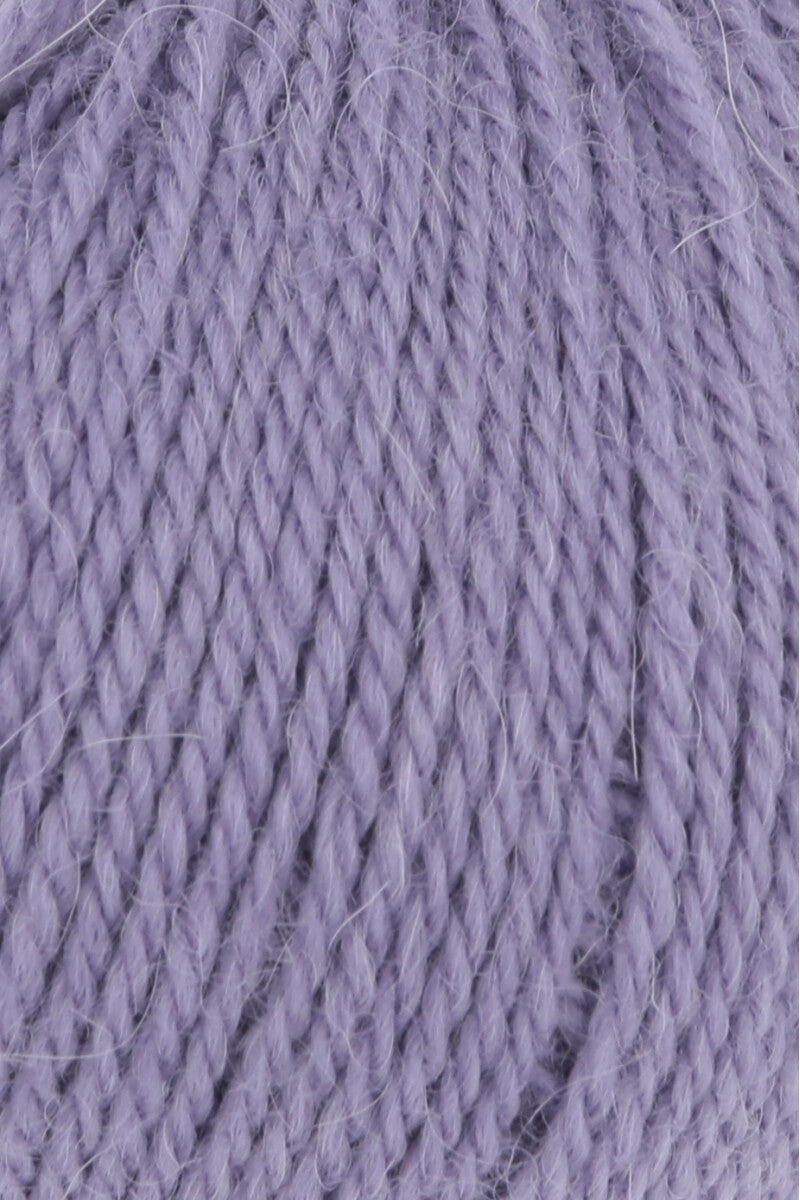 Lang Yarns Baby Alpaca Yarn, 170m / 50g – Dark Lilac (0045), yarn texture