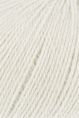 Lang Yarns Baby Alpaca Yarn, 170m / 50g – Offwhite (0094), yarn texture