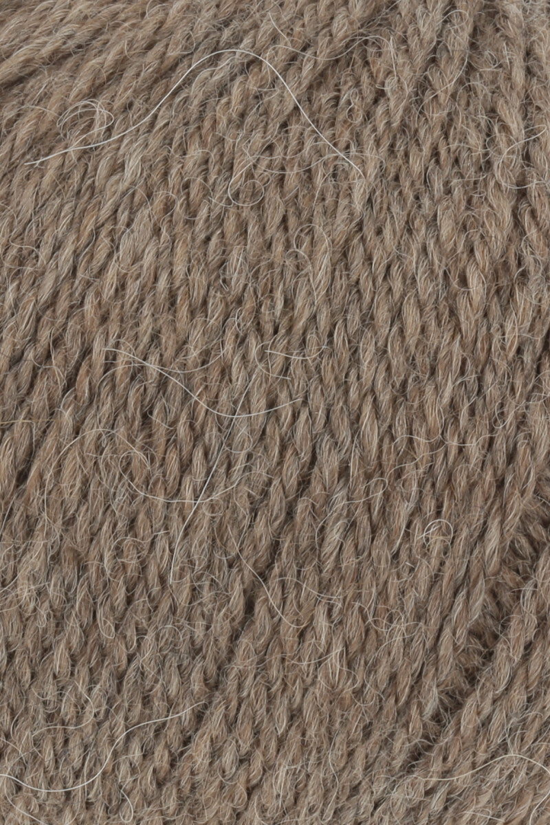 Lang Yarns Baby Alpaca Yarn, 170m / 50g – Light Brown (0196), yarn texture