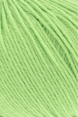Lang Yarns Merino 200 Bébé Yarn, 203m / 50g – Apple (0316), yarn texture