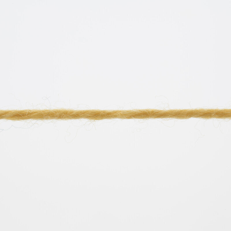 Lang Yarns Merino 200 Bébé Yarn, 203m / 50g – Gold (0350), yarn strand