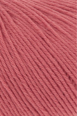 Lang Yarns Merino 200 Bébé Yarn, 203m / 50g – Raspberry (0365), yarn texture