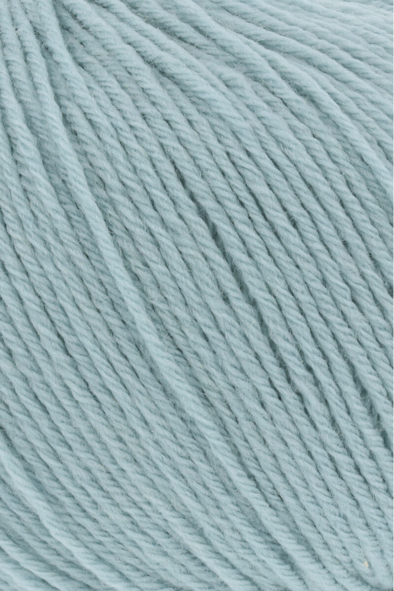 Lang Yarns Merino 200 Bébé Yarn, 203m / 50g – Dark Mint (0472), yarn texture