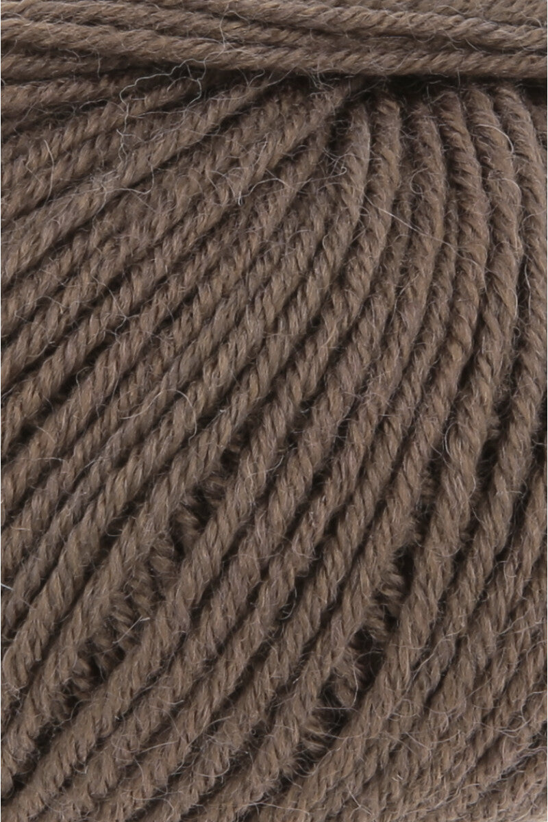 Lang Yarns Atlantis – 50g / 135m – Chocholate (0168) – detail