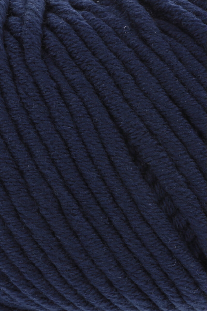 Lang Yarns Merino 50 – 100g / 90m – Blue Marine (0035) – detail