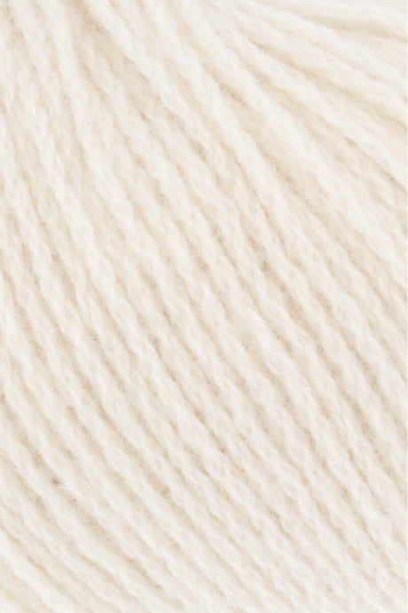 Lang Yarns Cashmere Premium Yarn, 115m / 25g – Offwhite (0002), yarn texture