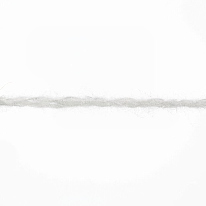 Lang Yarns Cashmere Premium Yarn, 115m / 25g – Light Grey Mélange (0023), yarn strand