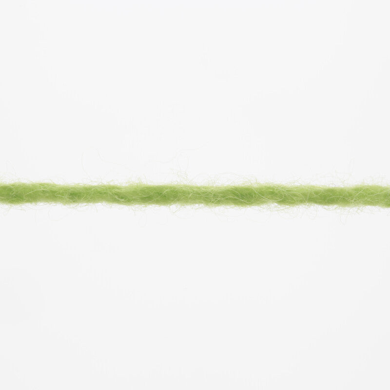 Lang Yarns Cashmere Premium Yarn, 115m / 25g – Lime (0216), yarn strand