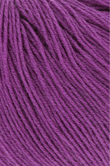 Lang Yarns Merino 400 Lace – 25g / 200m – Fuchsia Mélange (0366) – detail