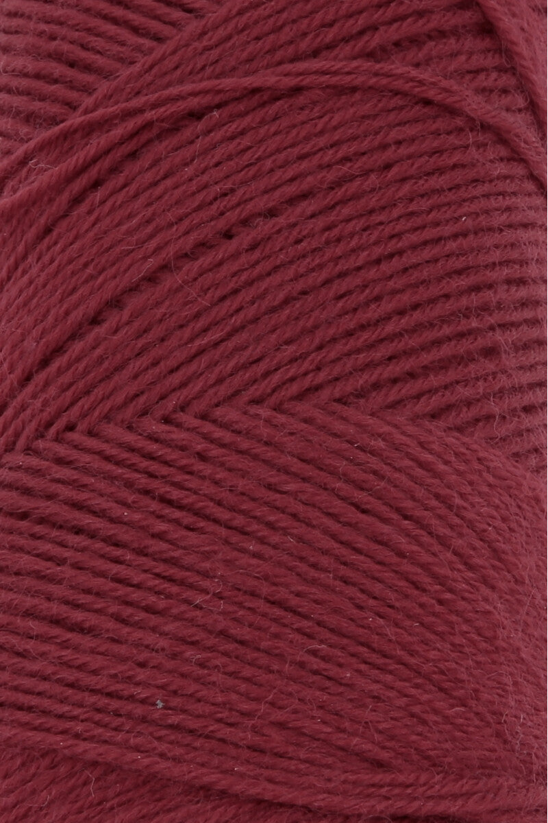 Lang Yarns Jawoll Yarn, 190m / 50g – Burgundy (0061), yarn texture