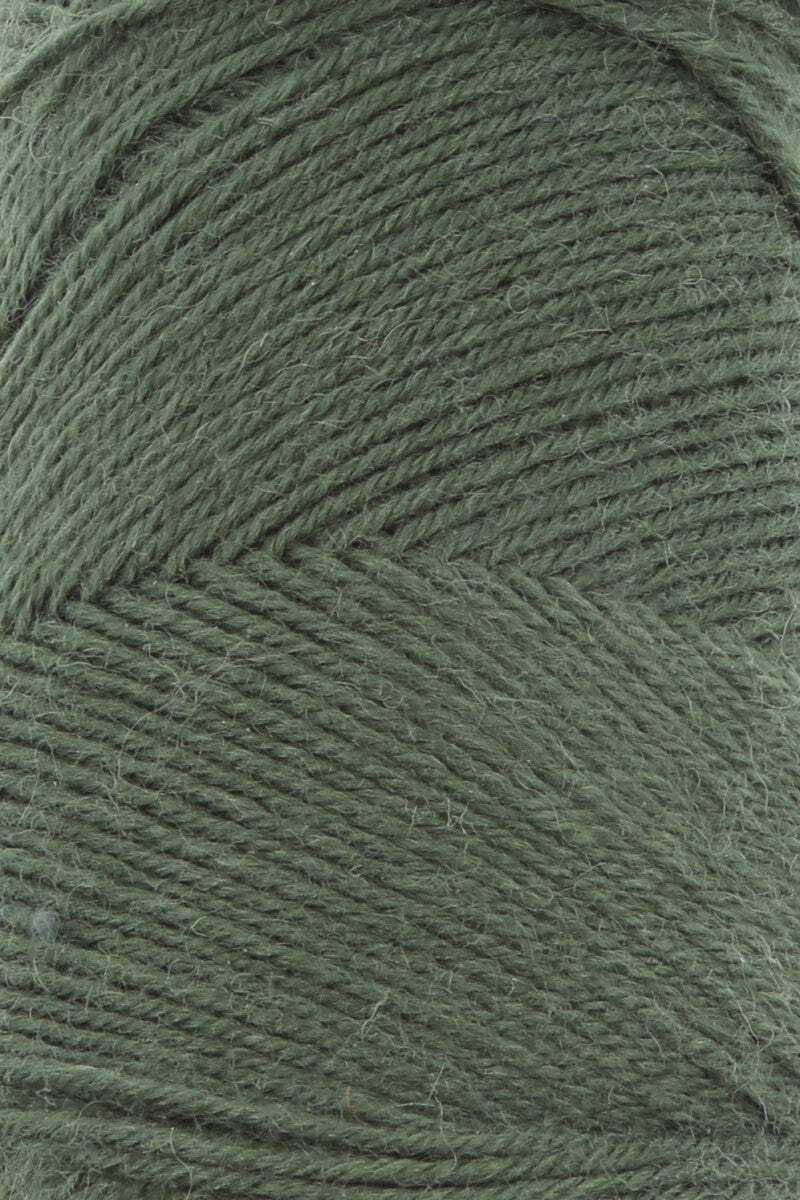 Lang Yarns Jawoll Yarn, 190m / 50g – Olive (0098), yarn texture