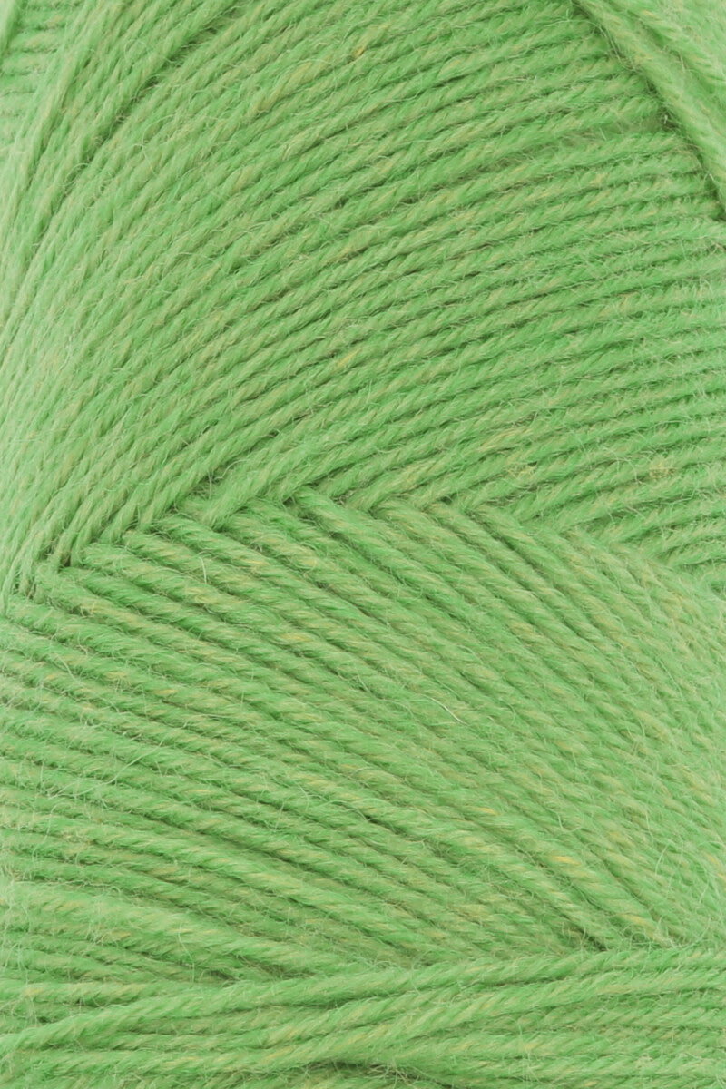 Lang Yarns Jawoll Yarn, 190m / 50g – Apple (0216), yarn texture