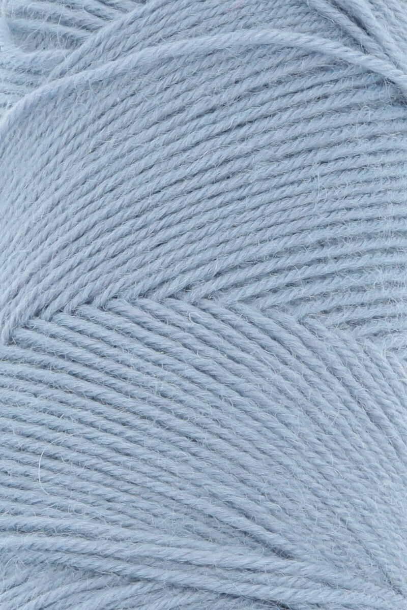 Lang Yarns Jawoll Yarn, 190m / 50g – Light Jeans (0234), yarn texture