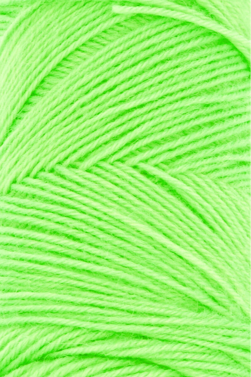 Lang Yarns Jawoll Yarn, 190m / 50g – Green Neon (0316), yarn texture