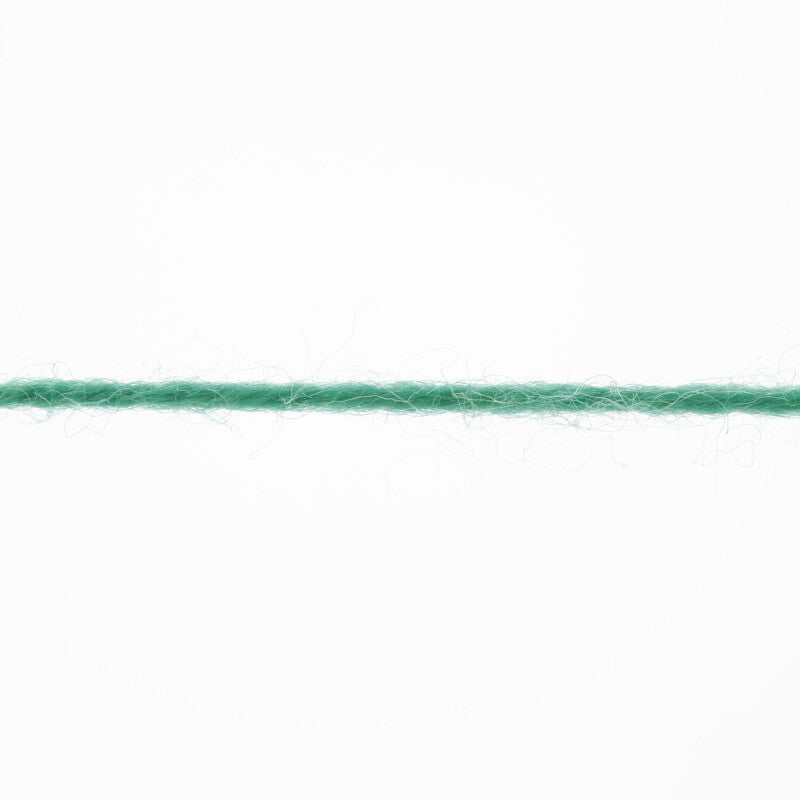 Lang Yarns Jawoll Yarn, 190m / 50g – Green (0318), yarn strand