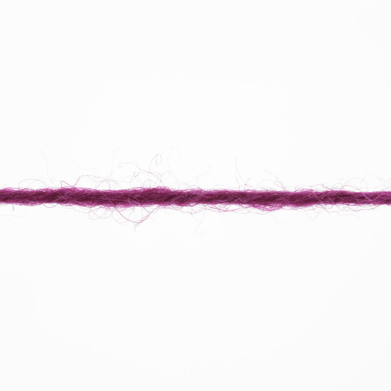 Lang Yarns Jawoll Yarn, 190m / 50g – Fuchsia (0366), yarn strand