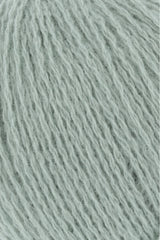 Lang Yarns Cashmere Lace – 25g / 165m – Sage (0092) – detail