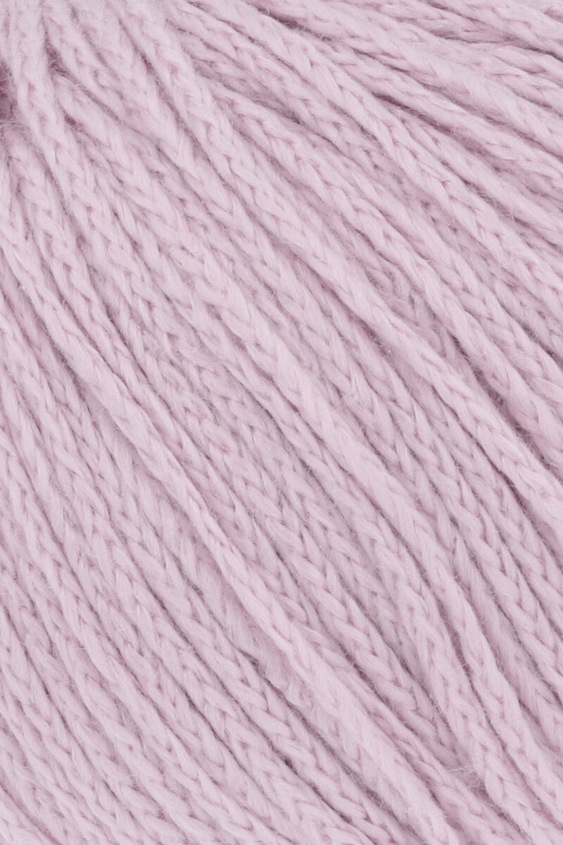 Lang Yarns Norma – 50g / 135m – Rose (0009) – detail