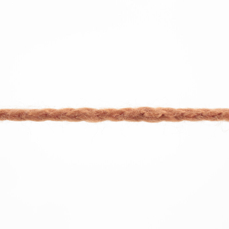 Lang Yarns Norma – 50g / 135m – Brown-Orange (0015) – yarn texture