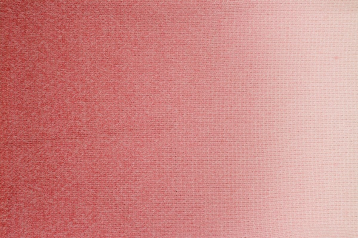 Círculo Marfim - Soft Gradient Yarn with Cashmere Touch (200g) - Leo Hobby