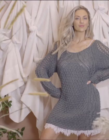 Círculo La Seda - Shimmering Acrylic - Wool Yarn (100g) - Leo Hobby - Crocheted Dress with La Seda Yarn